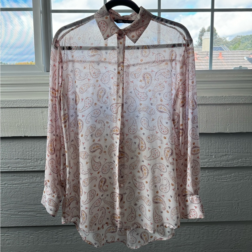 sheer light pink paisley floral collared button up top